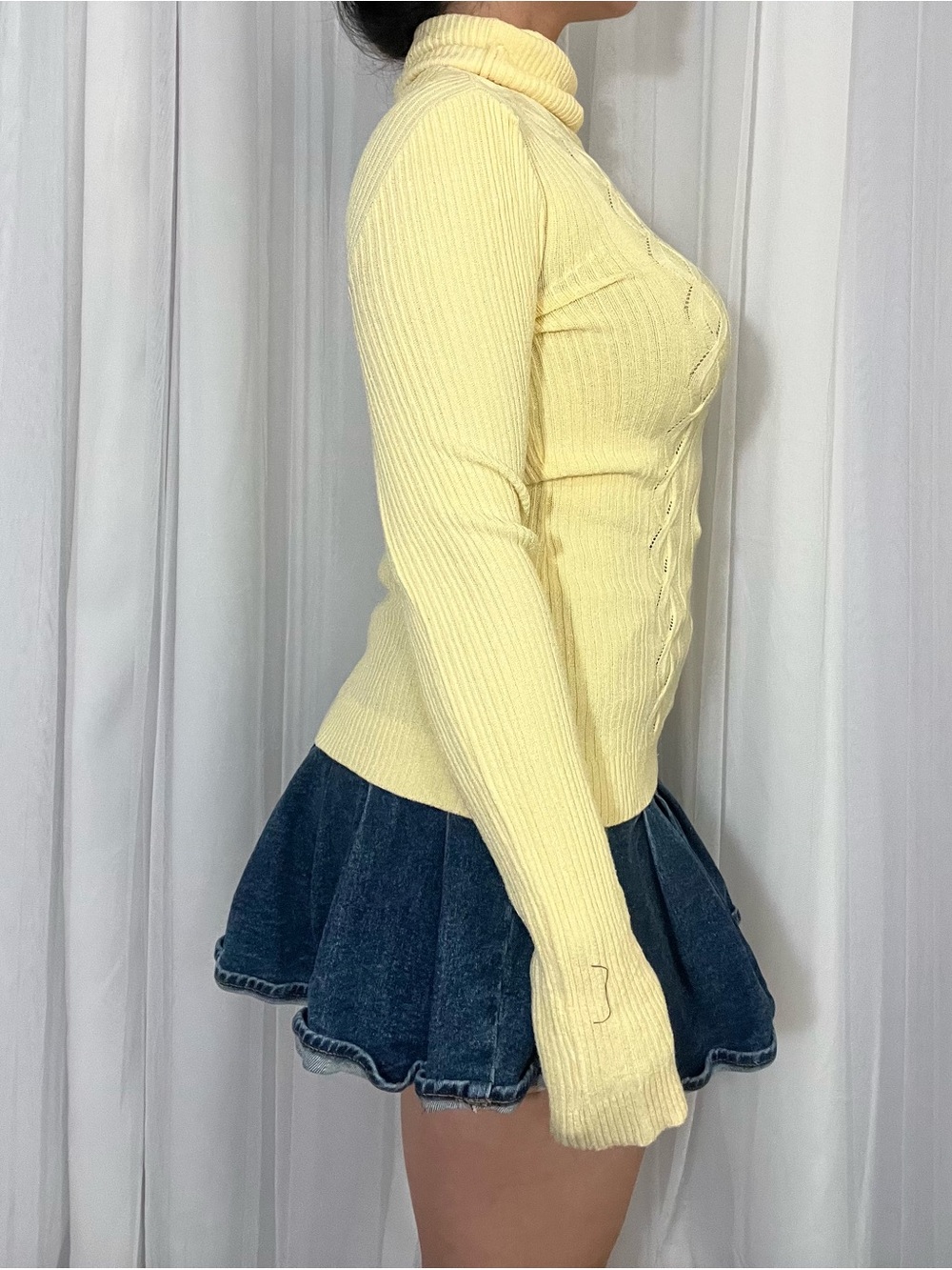 Vintage bebe Créme Brulee Pointelle Turtleneck Sweater - Picture 5 of 8